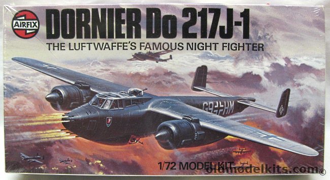 Airfix 1/72 Dornier Do-217 J-1 'G9+HM' or  E-2 of 5/KG40 Bordeaux France 1942, 4020 plastic model kit